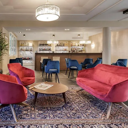 Guild Senior & Hotel apartamentowy 3*