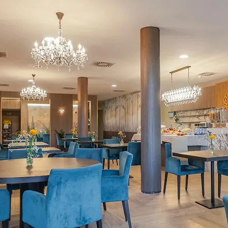 Hotel apartamentowy Guild Senior & 3*
