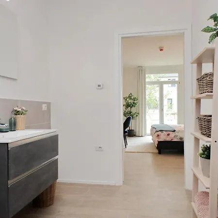 Hotel apartamentowy Hills 3*