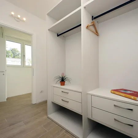 Hills Hotel apartamentowy 3*