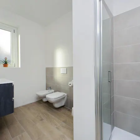 Hotel apartamentowy Hills *