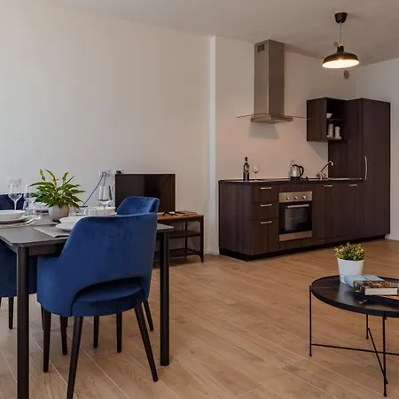 Hotel apartamentowy Hills