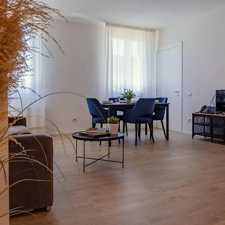 Hills Hotel apartamentowy Siena