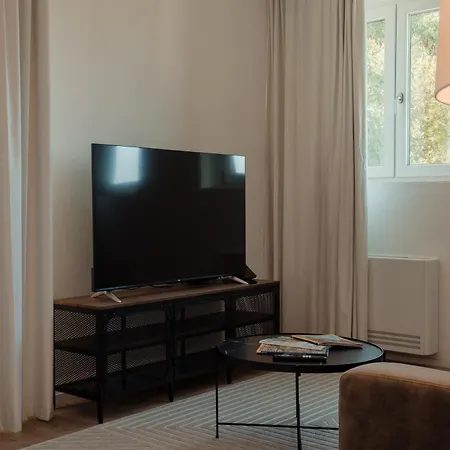 Hills Hotel apartamentowy Siena